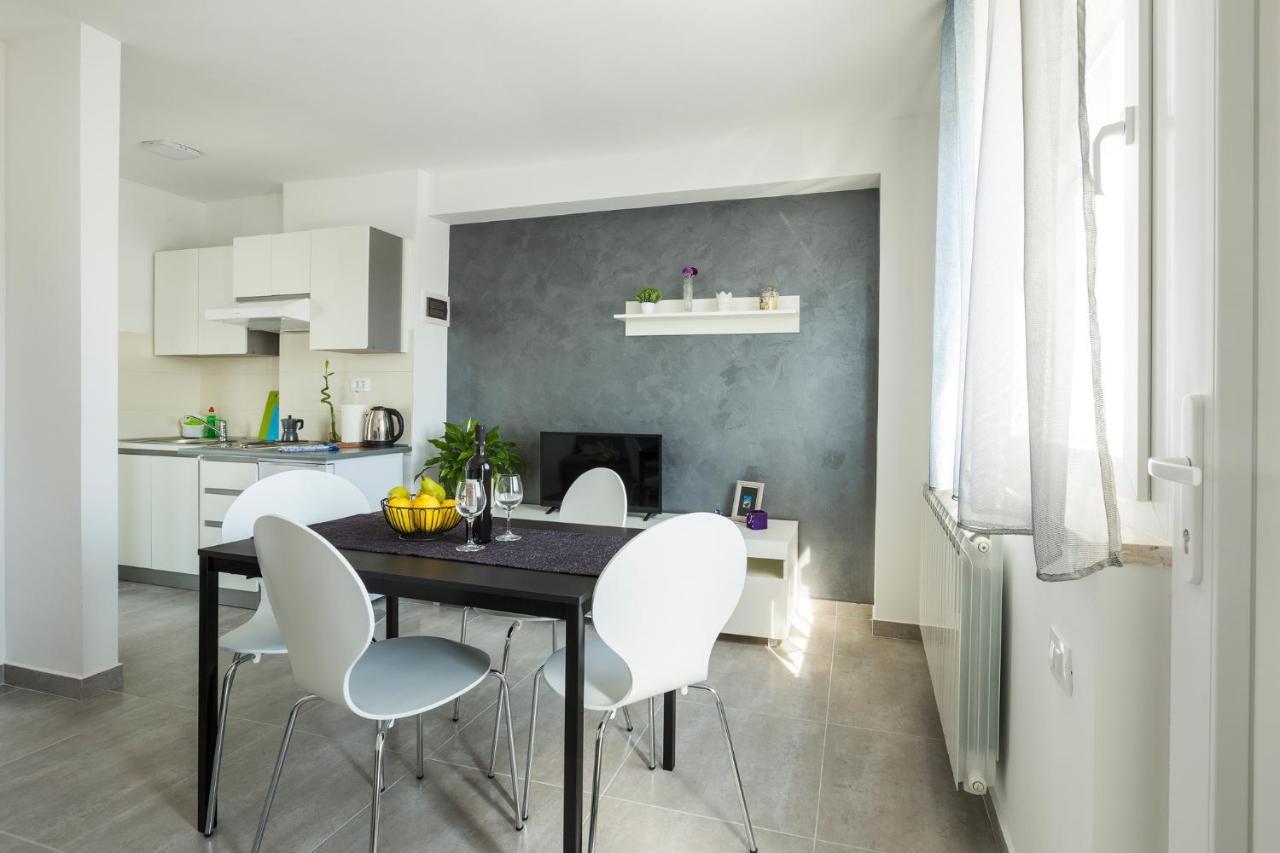 Apartaments Punta Relax 乌马格 外观 照片