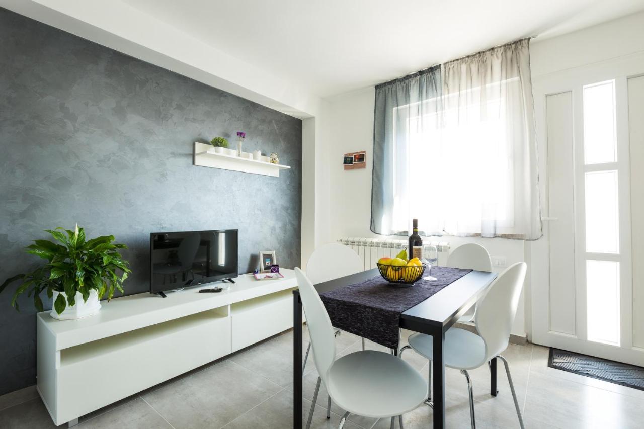 Apartaments Punta Relax 乌马格 外观 照片